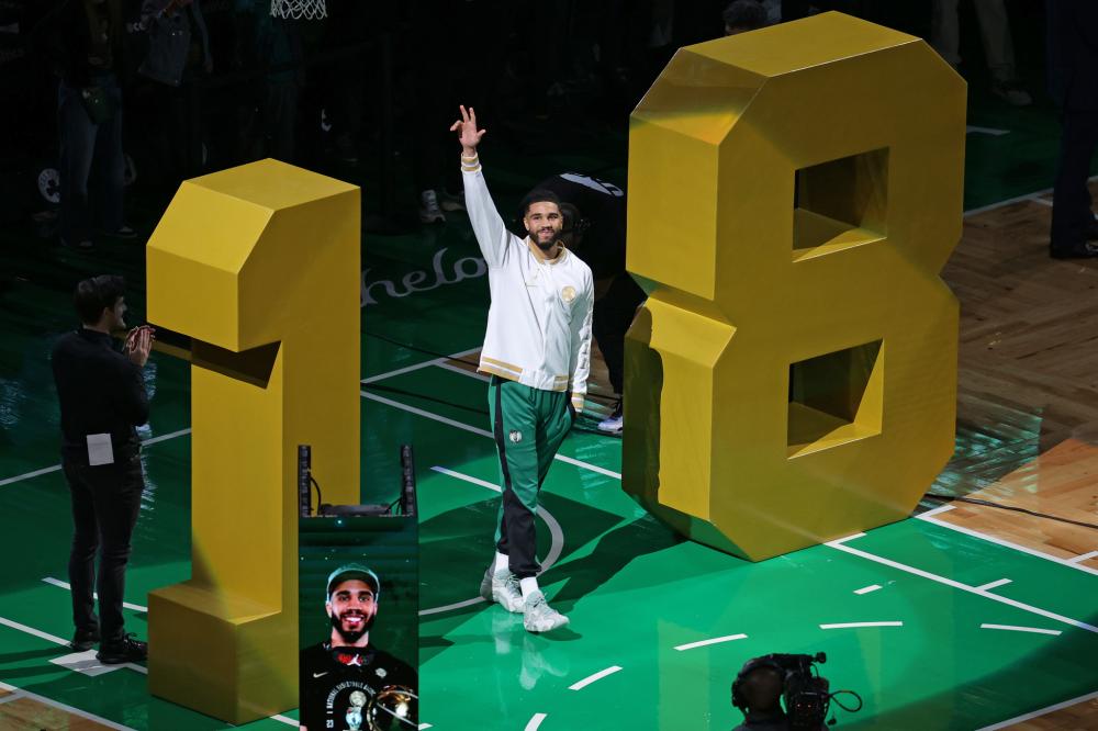 冠激烈的竞 冠激烈的竞