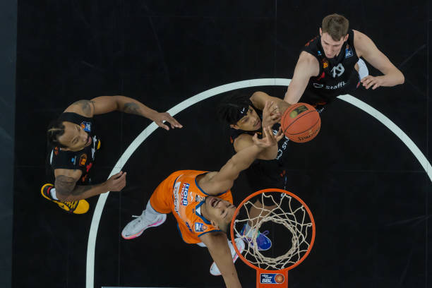 定他的实力 定他的实力