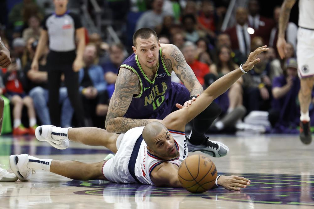 明星赛中为 明星赛中为